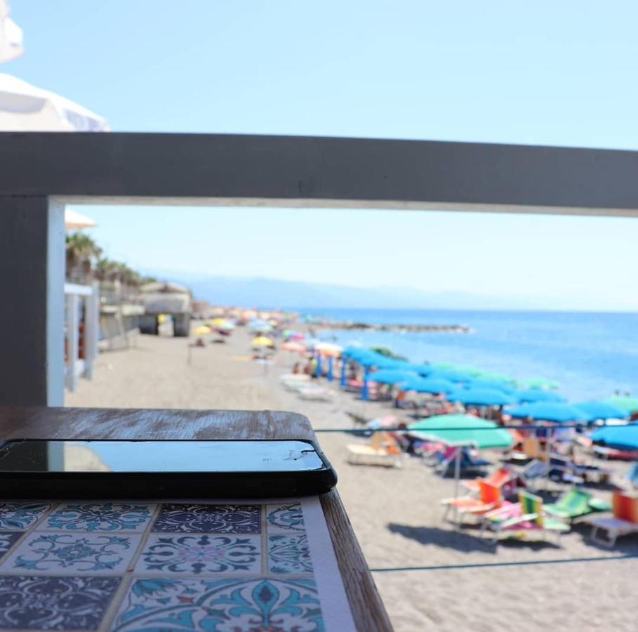 Villetta Sul Mare Акведольчи Экстерьер фото